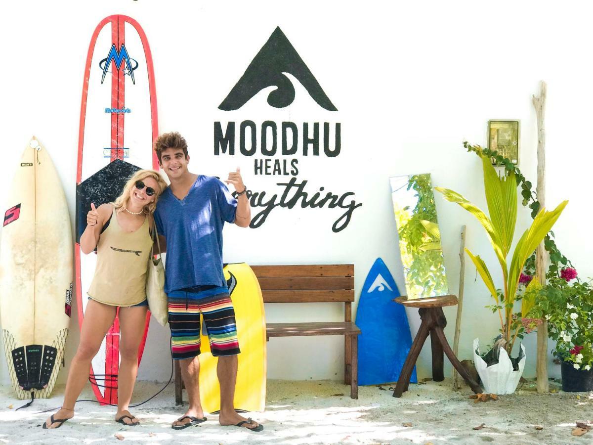 Hotel Moodhu Surf House à Himmafushi Extérieur photo
